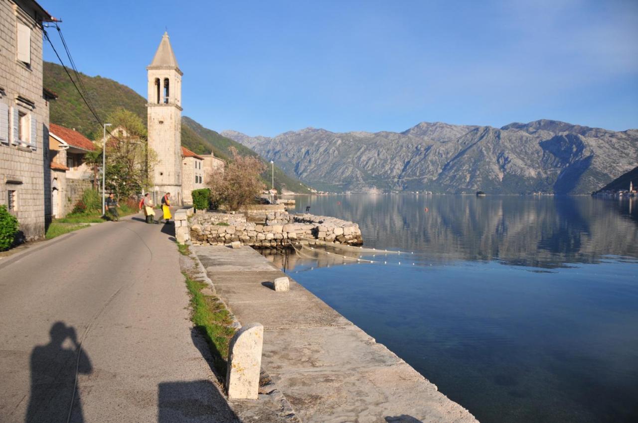 Vila Djuro Mikijelj Donji Stoliv Exterior foto